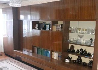 Продаю трехкомнатную квартиру, 64 м2, рабочий поселок Первомайский, Комсомольская улица, 45