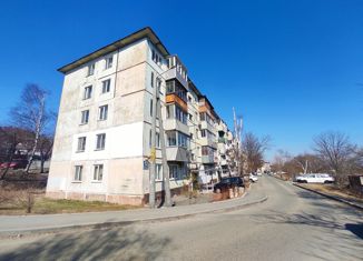 Продажа 2-комнатной квартиры, 42.1 м2, Приморский край, улица Ватутина, 12