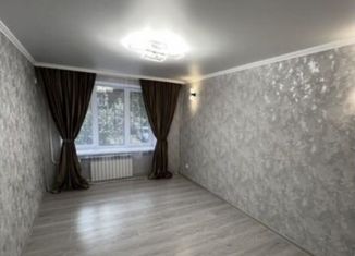 Продаю 2-комнатную квартиру, 48 м2, Георгиевск, улица Однобокова, 26