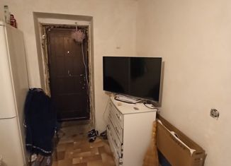 Продается комната, 12 м2, Таганрог, улица Толбухина, 1-2