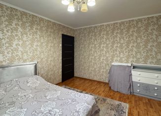 Продам 2-комнатную квартиру, 38.3 м2, Москва, Кавказский бульвар, 35/2к3, станция Царицыно