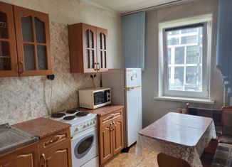 Продам 2-ком. квартиру, 51 м2, Татарстан, бульвар Главмосстроевцев, 3