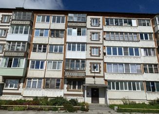 Продается 2-ком. квартира, 45.5 м2, Свердловская область, улица Артиллеристов, 39