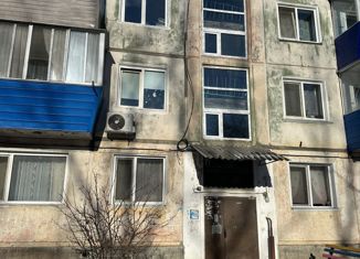 Продается 3-комнатная квартира, 50 м2, Крым, Зелёная улица, 26