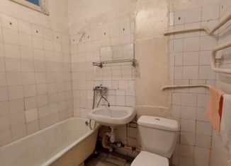 Продаю 2-ком. квартиру, 45 м2, Ставрополь, микрорайон №4, Туапсинская улица, 14