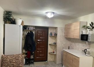 Сдам в аренду комнату, 18.3 м2, Екатеринбург, улица Титова, 25, улица Титова