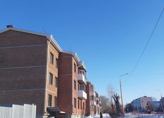 Продажа 2-комнатной квартиры, 60.1 м2, Черемхово, улица Шевченко, 43А