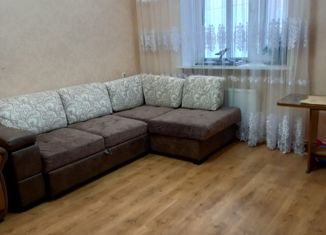 Двухкомнатная квартира на продажу, 50.2 м2, Арск, улица 40 лет Победы, 7