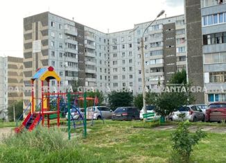 Продажа 4-ком. квартиры, 82.4 м2, Красноярский край, улица Борисевича, 2