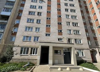 Продается 3-ком. квартира, 62 м2, Воткинск, Ленинградская улица, 12