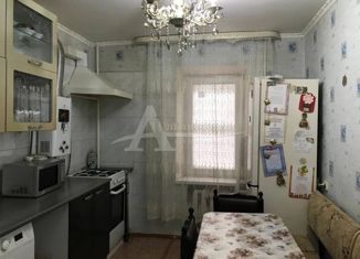 Продам 4-комнатную квартиру, 72.5 м2, Георгиевск, улица Вехова, 61