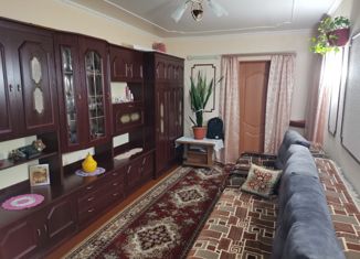 Продается 2-комнатная квартира, 43.5 м2, Аткарск, Советская улица, 111