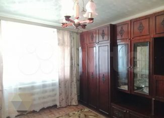 Продам 3-комнатную квартиру, 63.5 м2, Крым, Полтавская улица, 14