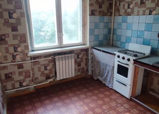Продаю 2-ком. квартиру, 47 м2, Новокуйбышевск, улица Калинина, 3Б
