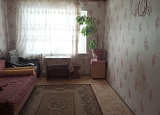 2-комнатная квартира на продажу, 44.3 м2, поселок городского типа Балакирево, Заводская улица, 5