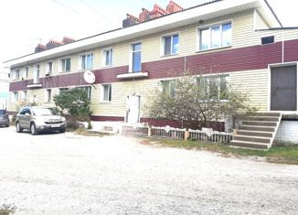 Продается двухкомнатная квартира, 45.8 м2, поселок Боец Кузнецов, Нагорная улица, 2