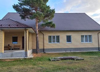 Продам дом, 212.6 м2, поселок городского типа Белоярский, Родниковая улица, 56