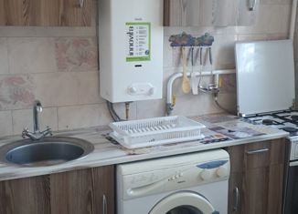 Продаю однокомнатную квартиру, 31 м2, Ставрополь, улица Мира, 145, микрорайон №7