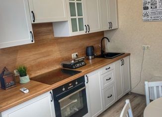 1-комнатная квартира на продажу, 35 м2, поселок Южный, Войсковая улица, 6А, ЖК Семейный