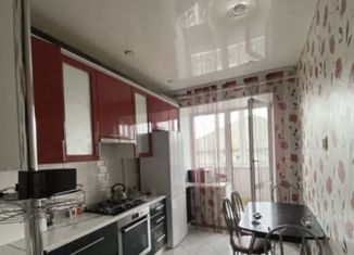 Двухкомнатная квартира на продажу, 50 м2, рабочий посёлок Локоть, проспект Ленина, 49А