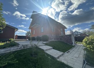 Дом на продажу, 210 м2, деревня Дубки, Центральная улица, 33