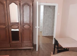 Аренда 4-комнатной квартиры, 108 м2, Альметьевск, улица Клары Цеткин, 36