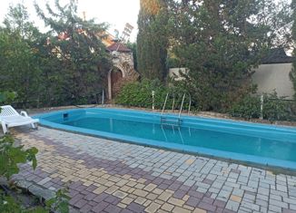 Земельный участок на продажу, 4 сот., посёлок городского типа Орджоникидзе, улица 3-я Линия, Левая Сторона, 36