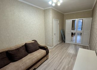 Продам 1-комнатную квартиру, 32 м2, Санкт-Петербург, Среднерогатская улица, 10к1, Московский район