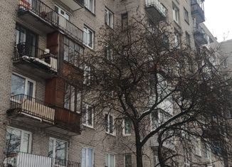 Продам трехкомнатную квартиру, 58.5 м2, Санкт-Петербург, Пражская улица, 37к3, Пражская улица