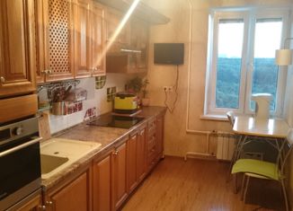 Продажа 3-ком. квартиры, 64 м2, Москва, улица Красного Маяка, 20к2, метро Пражская