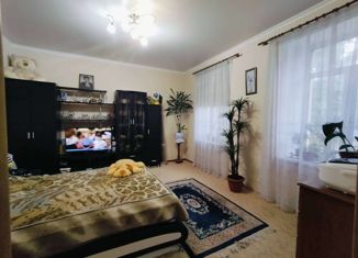 Продается 1-комнатная квартира, 38 м2, Ростовская область, Будённовская улица, 29