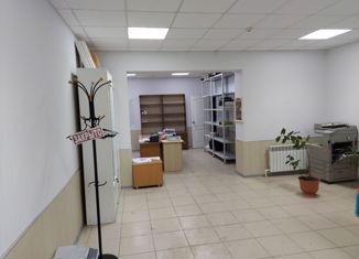 Продаю офис, 60 м2, посёлок городского типа Духовницкое, улица Ленина, 12/13