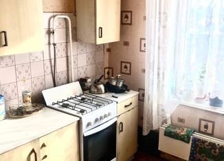 Продается двухкомнатная квартира, 52 м2, Воскресенск, улица Мичурина, 17А