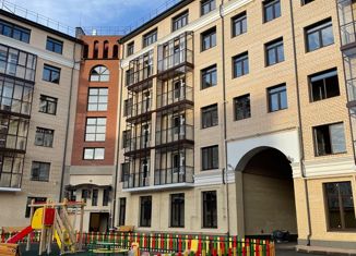 Продам однокомнатную квартиру, 50.3 м2, Тверь, улица Ефимова, 32, Центральный район