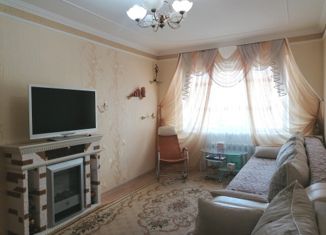 Продается трехкомнатная квартира, 73.7 м2, Курск, проспект Хрущёва, 33