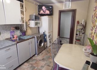 Продается 2-ком. квартира, 58 м2, рабочий посёлок Жатай, улица Корзинникова, 2