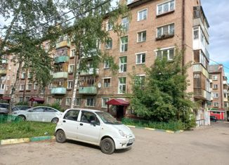 Продажа 2-комнатной квартиры, 42.6 м2, Ярославль, улица Гоголя, 11, район Суздалка