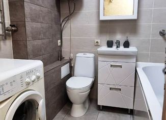 Двухкомнатная квартира на продажу, 44.7 м2, Ижевск, Советская улица, 2, Центральный жилой район