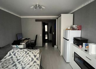 Продаю комнату, 19 м2, Екатеринбург, улица 8 Марта, 86, улица 8 Марта