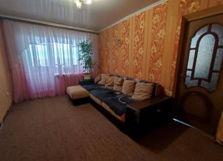 Продается двухкомнатная квартира, 42.4 м2, Оренбургская область, улица Рожкова, 38