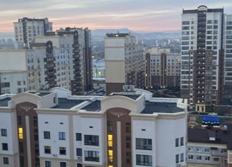 Продажа двухкомнатной квартиры, 63 м2, Крым, улица Крымской Весны, 6к1