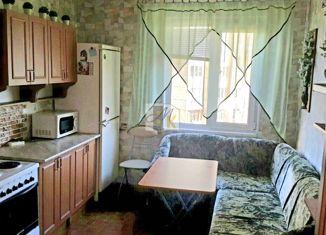 Продаю 1-комнатную квартиру, 41.6 м2, городской посёлок имени Свердлова, 1-й микрорайон, 9