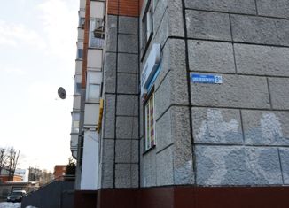 Продаю 2-ком. квартиру, 64 м2, Подольск, улица Циолковского, 3А