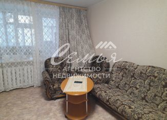 Продам 2-комнатную квартиру, 52 м2, Заводоуковск, улица Республики, 5