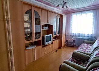 Продаю трехкомнатную квартиру, 62 м2, село Ягуново, улица Рыбхоз, 4