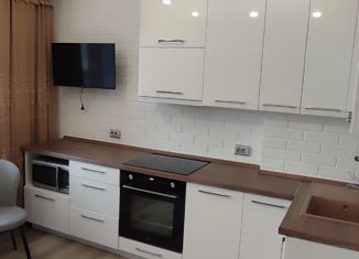 Продаю 1-ком. квартиру, 39 м2, Уссурийск, улица Чичерина, 149