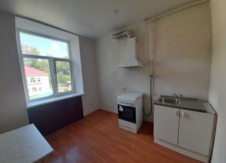 Продажа двухкомнатной квартиры, 53 м2, Уфа, Первомайская улица, 35, жилой район Черниковка