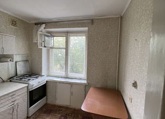 Продам двухкомнатную квартиру, 43 м2, Ишимбай, улица Губкина, 52