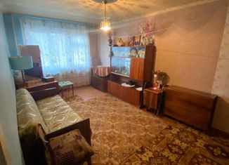 Продам 2-комнатную квартиру, 43 м2, Кировск, Комсомольская улица, 1