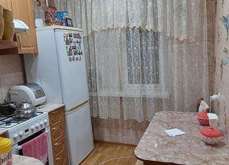 Продажа 3-ком. квартиры, 48 м2, Оренбургская область, улица Уметбаева, 15